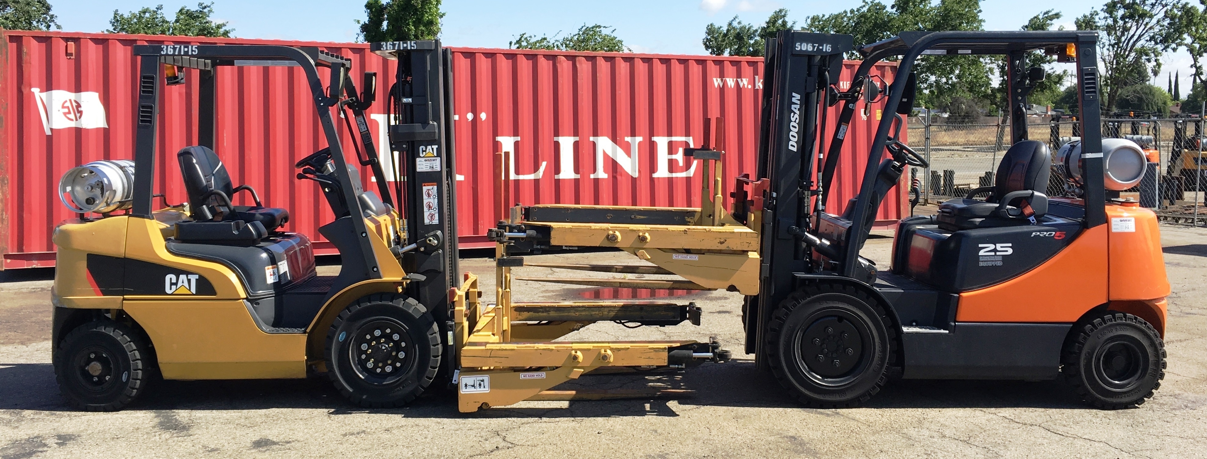 Dueling Forklifts with Bin Dumpers